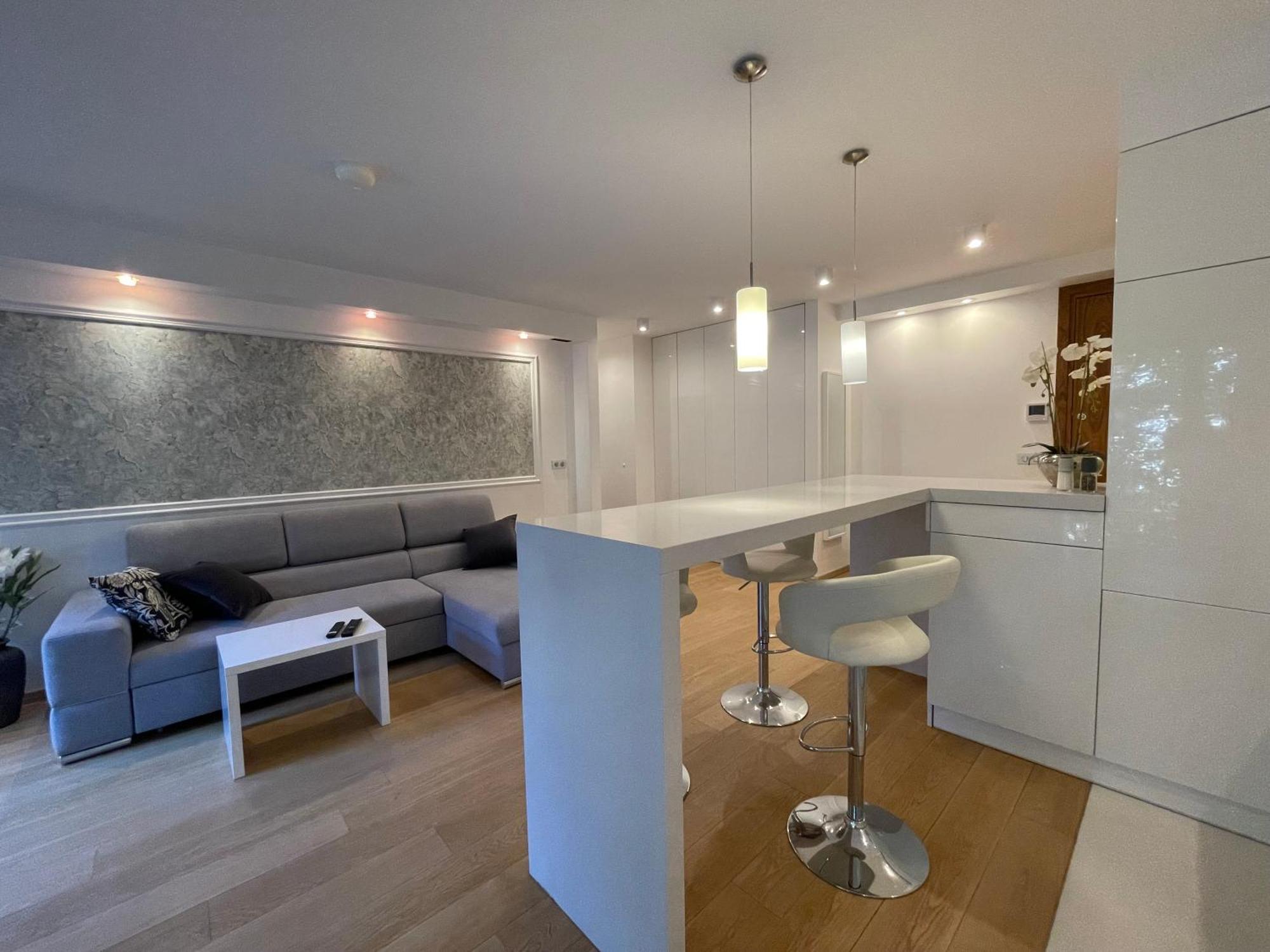 Luxury Prima Nowy Swiat Leilighet Warszawa